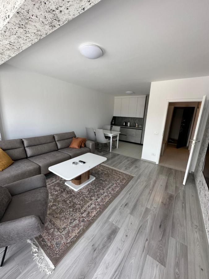 Shooter Apartments Урошевац Экстерьер фото